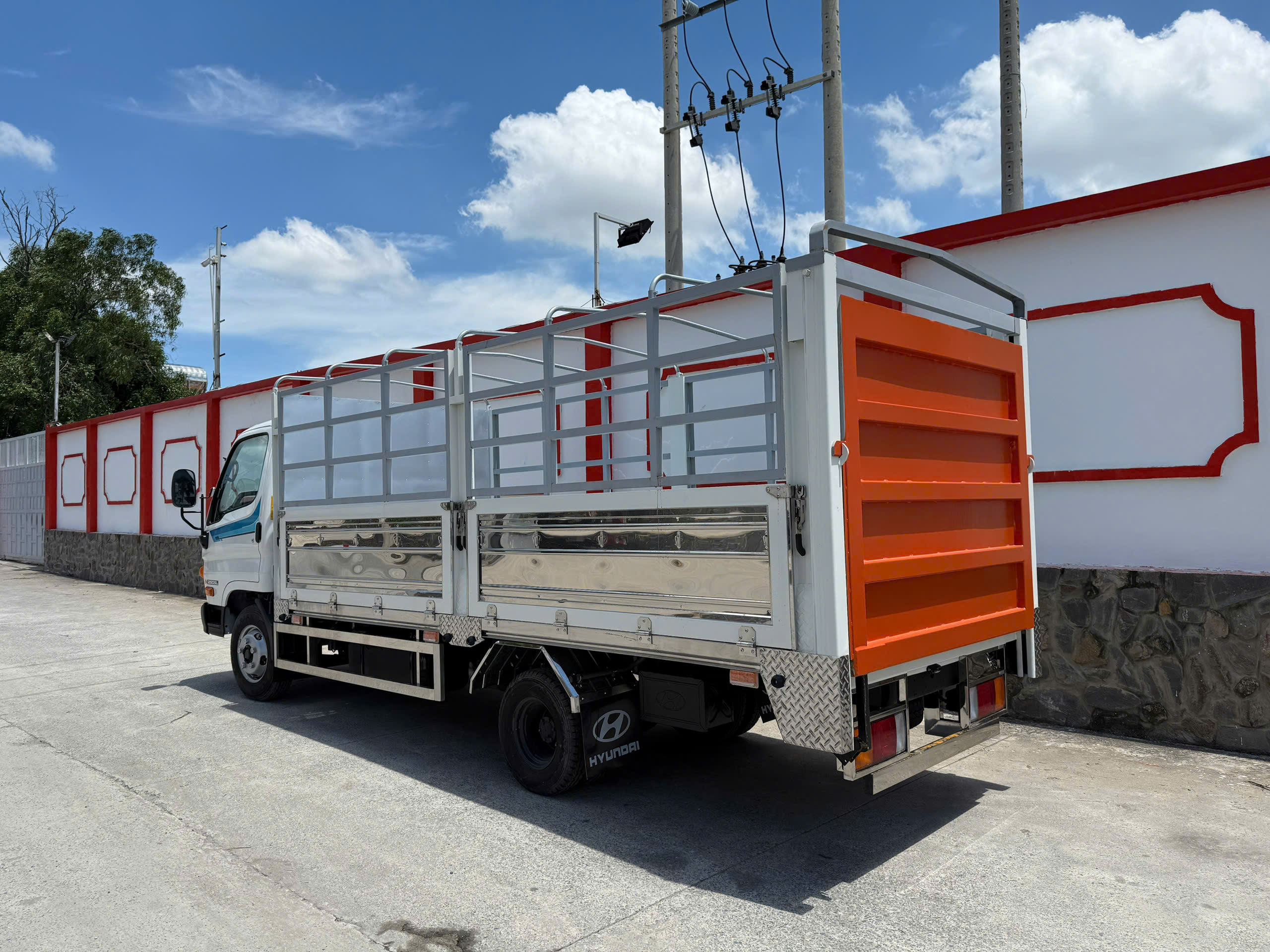 N250SL Mui bạt bửng nâng